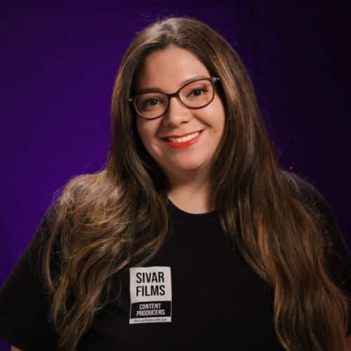 Mónica Bennett Mónica Bennett - Directora de Community Managers